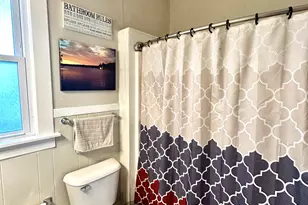 913 69th St, Kenosha, WI 53143 - Photo 10