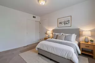 1311 E Randolph Ct, Milwaukee, WI 53212 - Photo 18