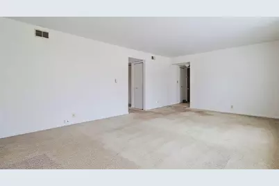 1311 E Randolph Ct #C, Milwaukee, WI 53212 - Photo 10