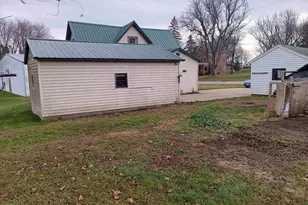 420 South St, Cashton, WI 54619 - Photo 4