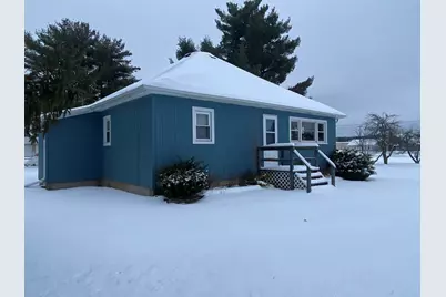 210 S Oak St, Crivitz, WI 54114 - Photo 8