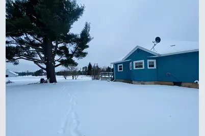 210 S Oak St, Crivitz, WI 54114 - Photo 6