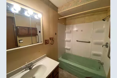 210 S Oak St, Crivitz, WI 54114 - Photo 14