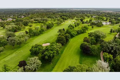 8266 S Country Club Cir, Franklin, WI 53132 - Photo 54