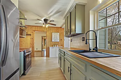 9105  Gittings Rd, Racine, WI 53406 - Photo 6