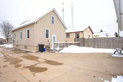 2404  Jackson St, Two Rivers, WI 54241 - Photo 26