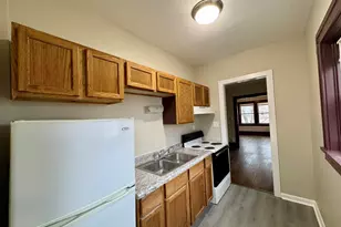 1515 Taylor Ave, Racine, WI 53403 - Photo 4