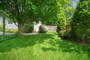 7003 W Mt Vernon Ave, Milwaukee, WI 53213 - Photo 24