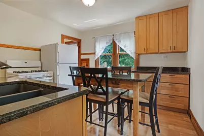 7003 W Mt Vernon Ave, Milwaukee, WI 53213 - Photo 8