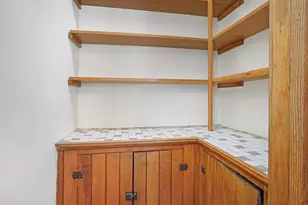 7003 W Mt Vernon Ave, Milwaukee, WI 53213 - Photo 10