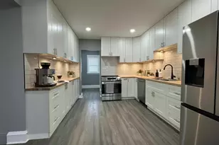 4554 N 37th St, Milwaukee, WI 53209 - Photo 2