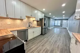 4554 N 37th St, Milwaukee, WI 53209 - Photo 4