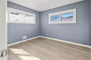 10500 W Rae Ave, Milwaukee, WI 53225 - Photo 6