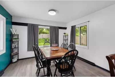 125  Summit Dr, Port Washington, WI 53074 - Photo 12