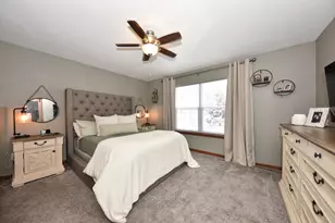 W205N17365 Spring Ridge Dr, Jackson, WI 53037 - Photo 16