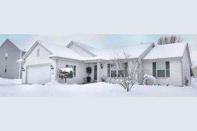 W205N17365  Spring Ridge Dr, Jackson, WI 53037 - Photo 2