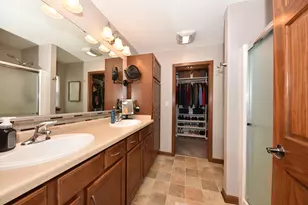 W205N17365 Spring Ridge Dr, Jackson, WI 53037 - Photo 18