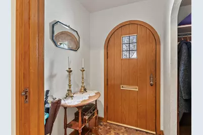 1025 N 15th St, Manitowoc, WI 54220 - Photo 6