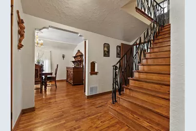 1025 N 15th St, Manitowoc, WI 54220 - Photo 8