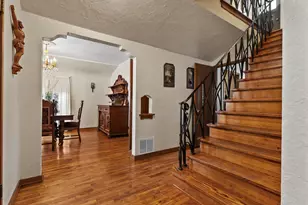 1025 N 15th St, Manitowoc, WI 54220 - Photo 8