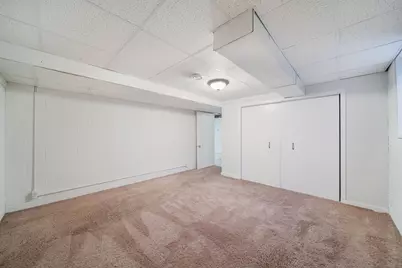 3155  Calumet Dr, Sheboygan, WI 53083 - Photo 32