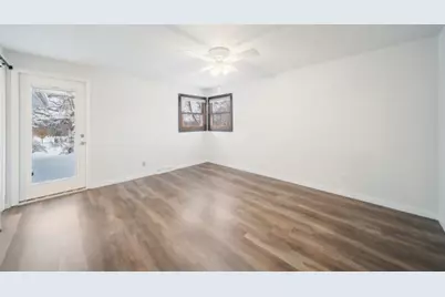 3155  Calumet Dr, Sheboygan, WI 53083 - Photo 20