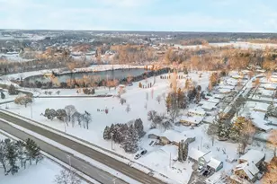 3155 Calumet Dr, Sheboygan, WI 53083 - Photo 66