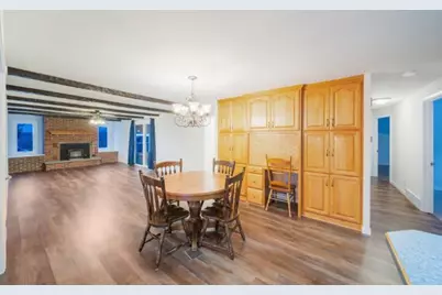 3155  Calumet Dr, Sheboygan, WI 53083 - Photo 2