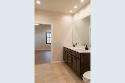 621  Johnson Pl, Onalaska, WI 54650 - Photo 14