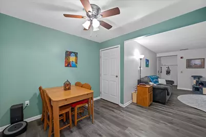 4835  Easy St #9, Delafield, WI 53029 - Photo 10