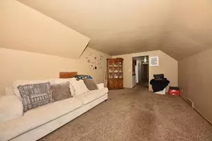 11811 W Flagg Ave, Milwaukee, WI 53225 - Photo 14