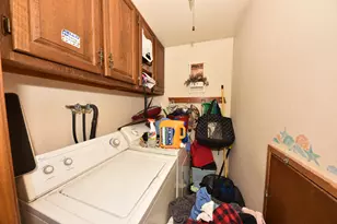 11811 W Flagg Ave, Milwaukee, WI 53225 - Photo 22