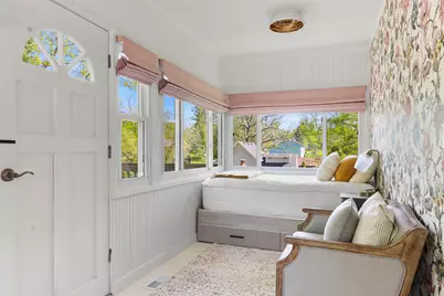 44  Oakwood St, Williams Bay, WI 53191 - Photo 10