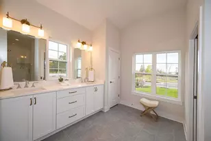 12810 Bluejay Ln, Mequon, WI 53097 - Photo 16