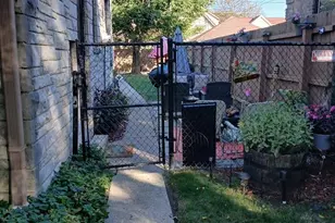 3924 N 37th St, Milwaukee, WI 53216 - Photo 12