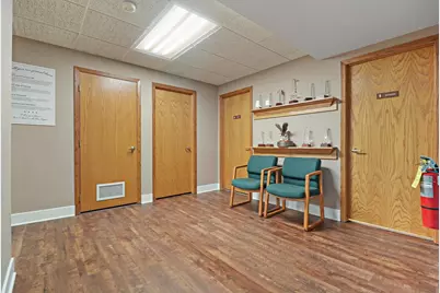 5300  Green Bay Rd #Lower, Kenosha, WI 53144 - Photo 6