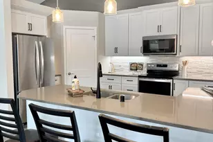 W255S5377 Primrose Ln, Waukesha, WI 53189 - Photo 10