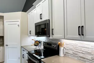 W255S5377 Primrose Ln, Waukesha, WI 53189 - Photo 46