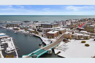 228  Main St, Racine, WI 53403 - Photo 4