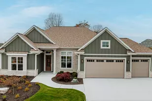 W208N5633 Turnberry Ln, Menomonee Falls, WI 53051 - Photo 1