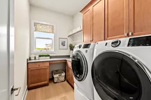 W208N5633 Turnberry Ln, Menomonee Falls, WI 53051 - Photo 18