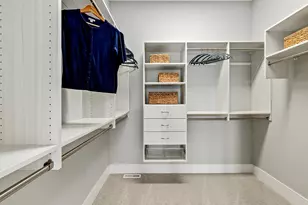 W208N5633 Turnberry Ln, Menomonee Falls, WI 53051 - Photo 16