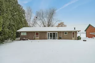 6770 Lee Harbor Ln, Black Wolf, WI 54902 - Photo 34