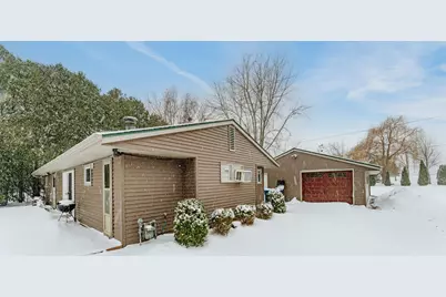 6770  Lee Harbor Ln, Black Wolf, WI 54902 - Photo 38