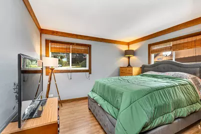 4400  Valley Rd, Racine, WI 53405 - Photo 12