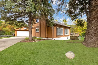 4400  Valley Rd, Racine, WI 53405 - Photo 2