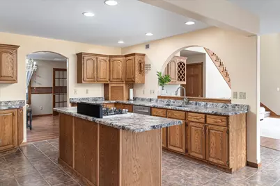 203  Eagles Bluff Rd, La Crescent, MN 55947 - Photo 12