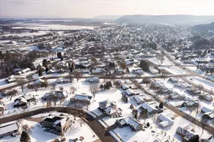 203 Eagles Bluff Rd, La Crescent, MN 55947 - Photo 34