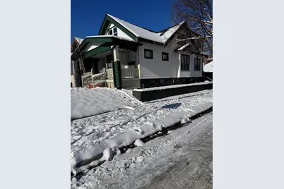 1802 W Keefe Ave #A, Milwaukee, WI 53206 - Photo 2