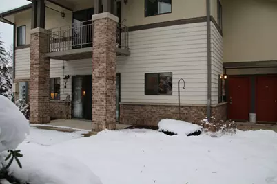 500 W Bender Rd #46, Glendale, WI 53217 - Photo 2